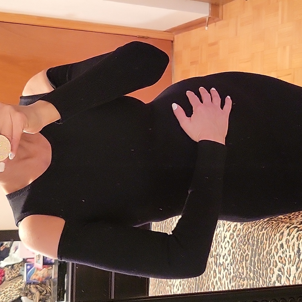 LIKE NEW Elegant Black Cold Shoulder Bodycon Knit Dress, XS - Picture 9 of 16